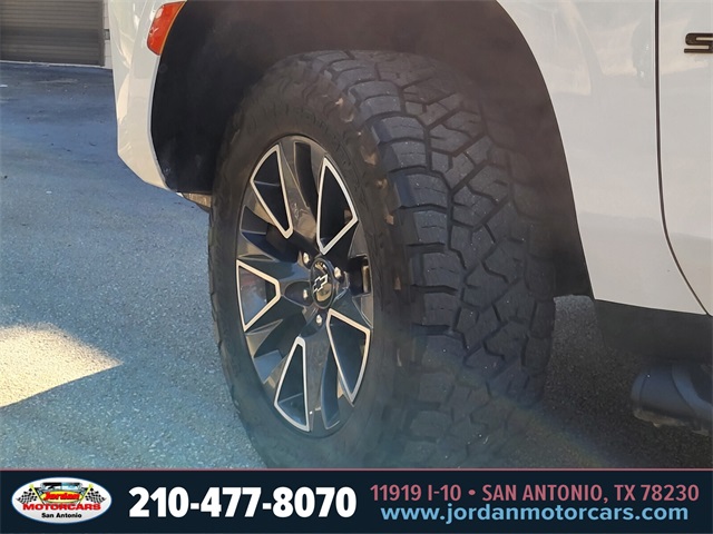 Used Car 2022 Chevrolet Suburban  Z71 For Sale Under $50,000 In San Antonio, Texas