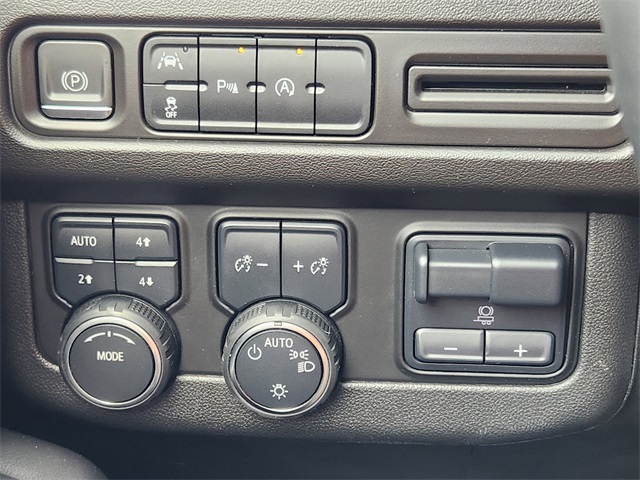 2023 Chevrolet Tahoe RST photo 29