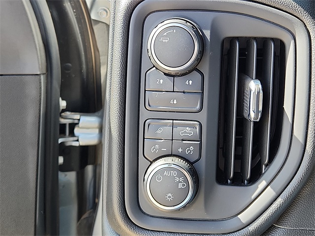 Used Car 2024 Chevrolet Silverado 2500hd  Custom For Sale Under $50,000 In Plainview, Texas