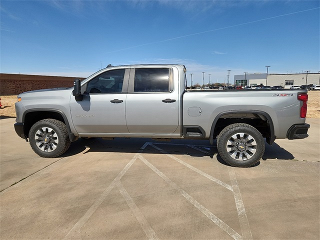 Used Car 2024 Chevrolet Silverado 2500hd  Custom For Sale Under $50,000 In Plainview, Texas