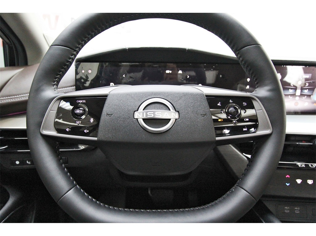 2025 Nissan Murano Platinum Gold at South Houston Nissan