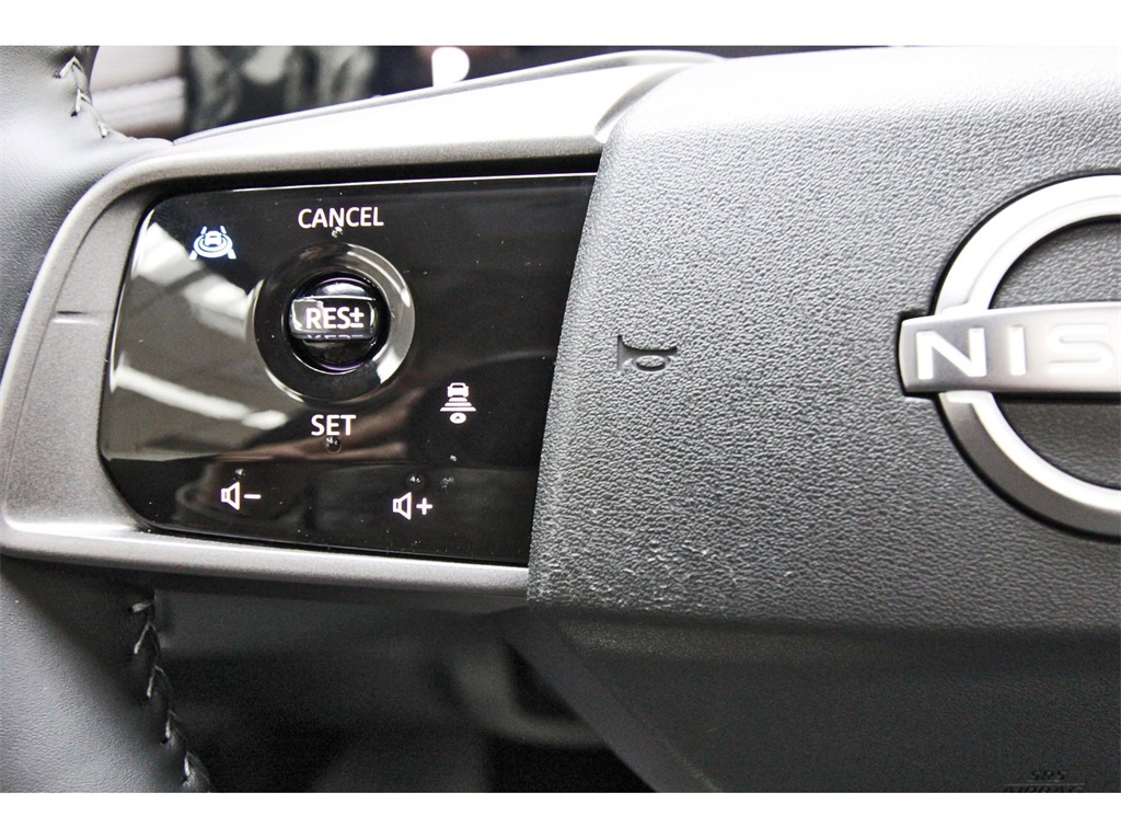 2025 Nissan Murano Platinum Gold at South Houston Nissan