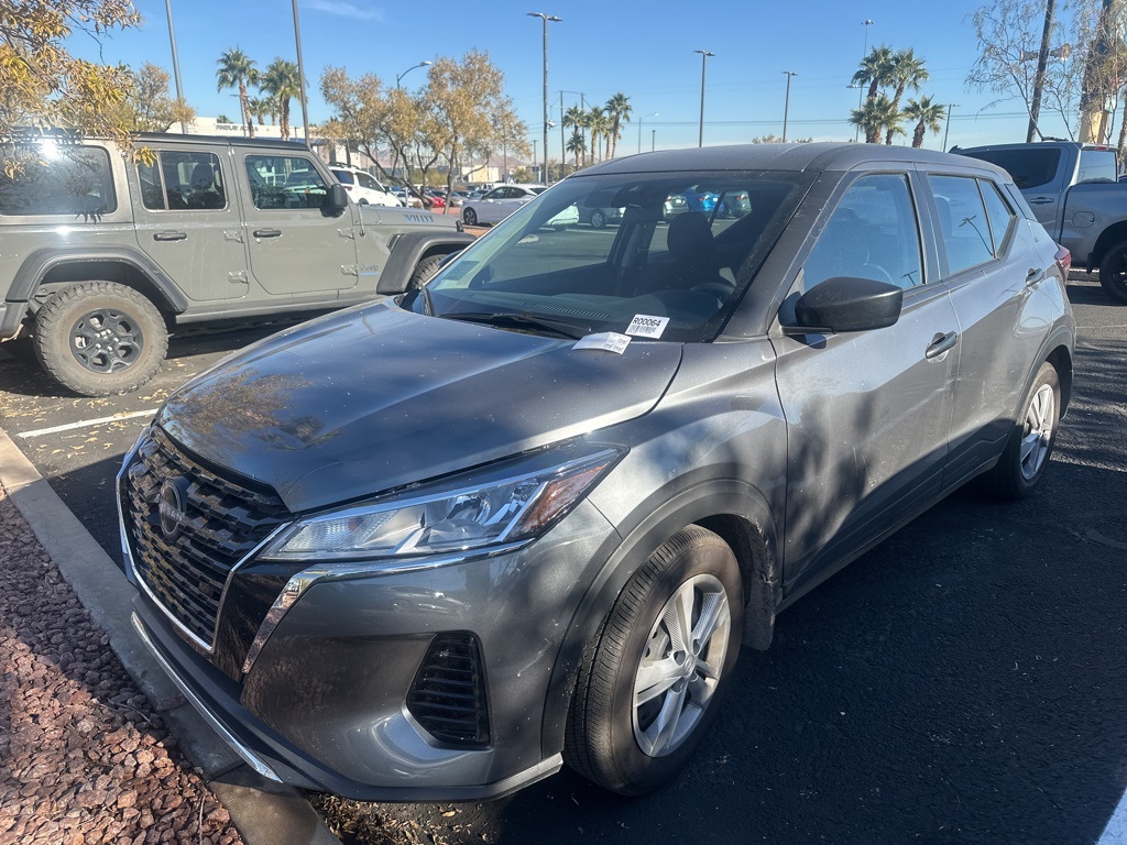 2025 Nissan Kicks Play S