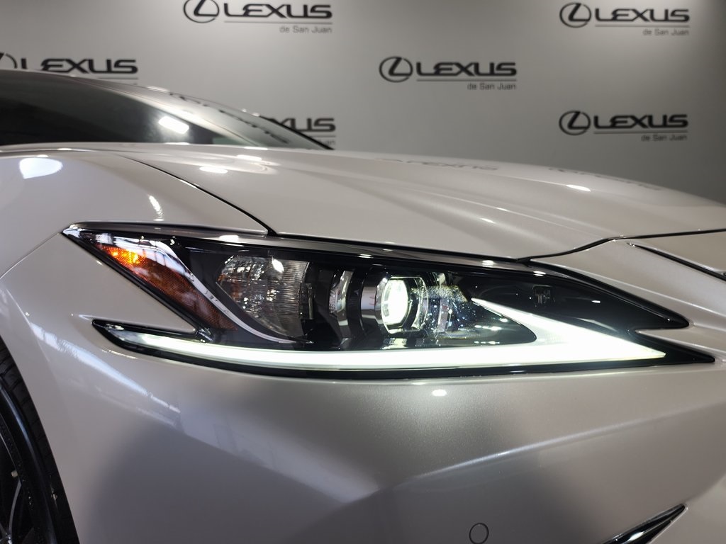 Thumbnail: 2025 Lexus ES - 5