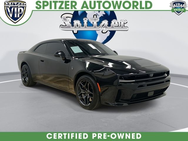 Diamond Black Crystal Pearlcoat 2026 Dodge Charger Daytona Coupe All-Wheel Drive 8-Speed Automatic