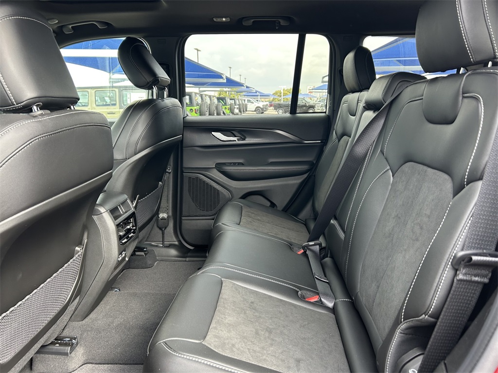 New Car 2025 Jeep Grand Cherokee  Altitude X For Sale Under $50,000 In San Marcos, Texas