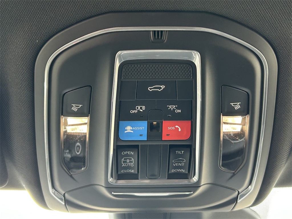 New Car 2025 Jeep Grand Cherokee  Altitude X For Sale Under $50,000 In San Marcos, Texas