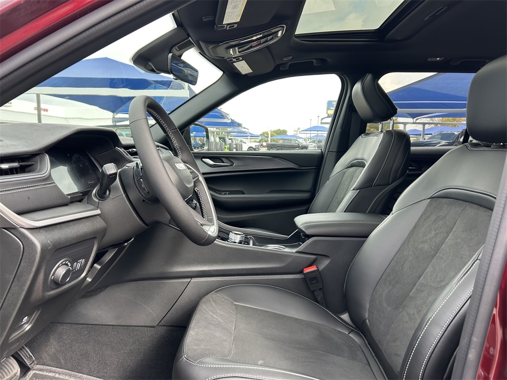 New Car 2025 Jeep Grand Cherokee  Altitude X For Sale Under $50,000 In San Marcos, Texas