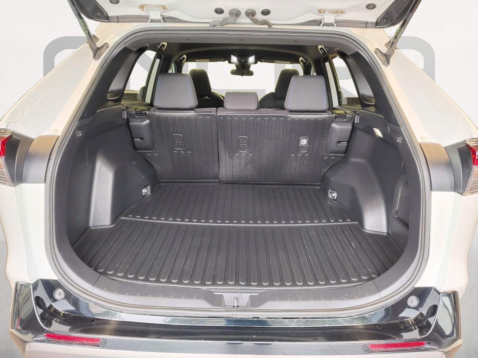 Used Car 2023 Toyota Rav4 Hybrid  Se For Sale Under $30,000 In San Antonio, Texas