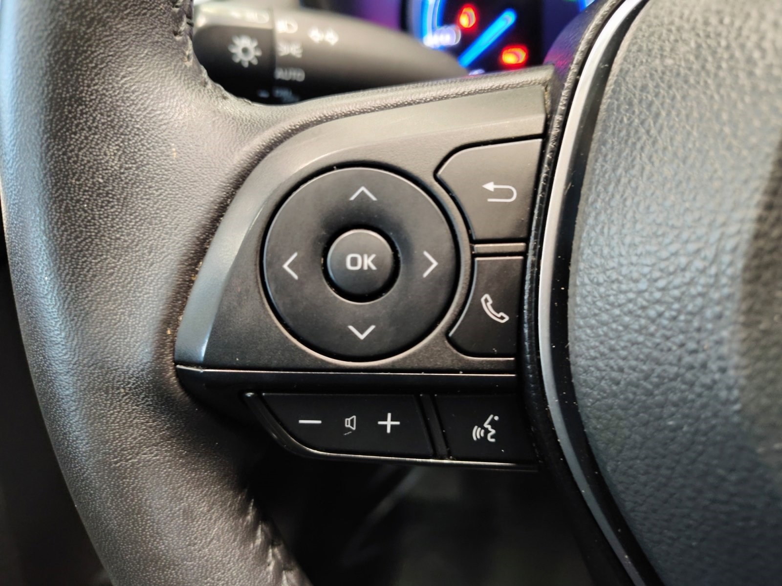 Used Car 2023 Toyota Rav4 Hybrid  Se For Sale Under $30,000 In San Antonio, Texas