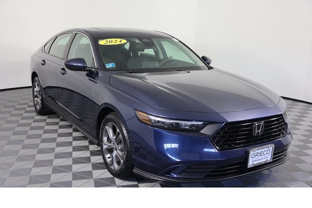 2024 Honda Accord EX's photo