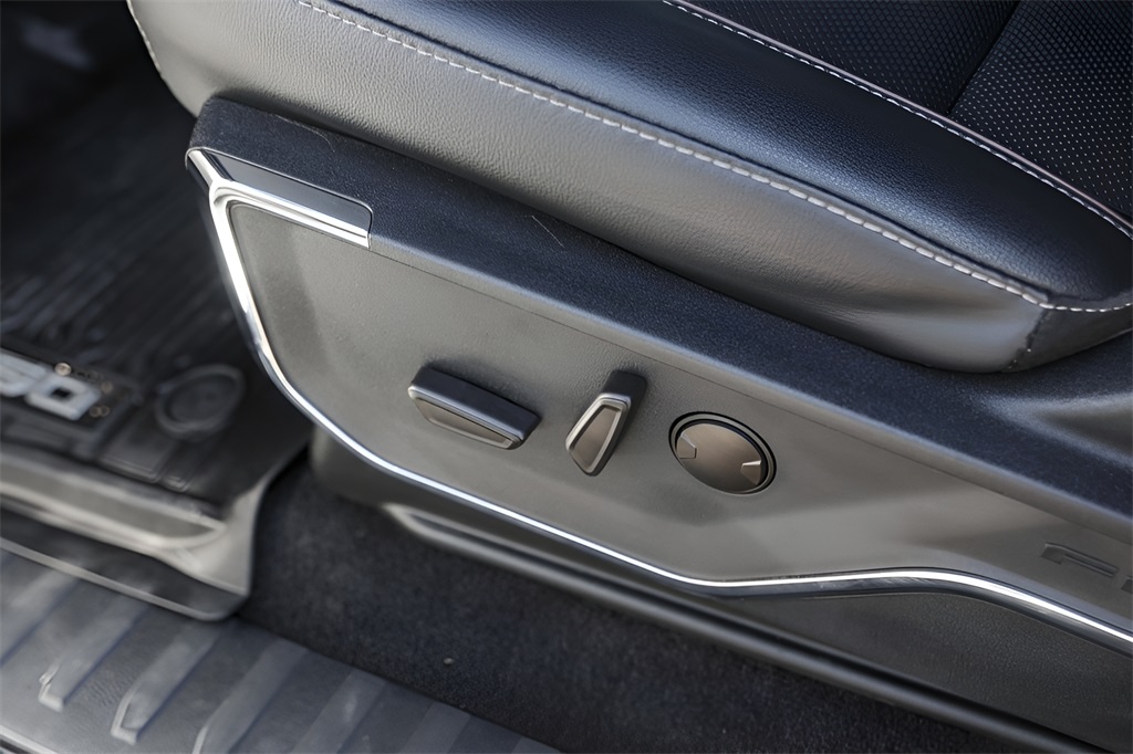 Used Car 2022 Ford F-150  Lariat For Sale In Austin, Texas