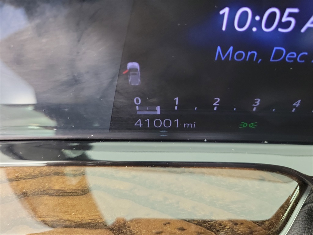 2022 Cadillac Escalade ESV Sport Platinum White at Bayway Cadillac Southwest