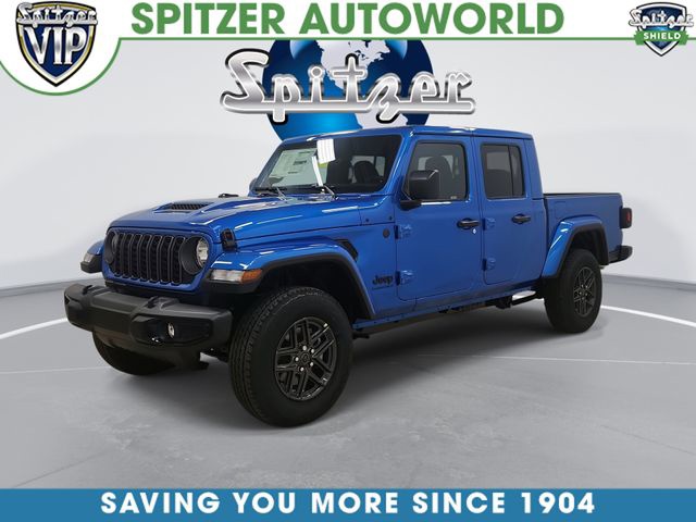 Hydro Blue Pearlcoat 2026 Jeep Gladiator Pickup Truck Four-Wheel Drive 8-Speed Automatic