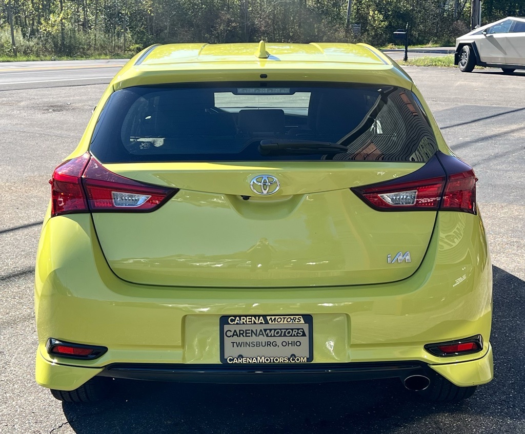 2018 Toyota Corolla iM Base photo 3