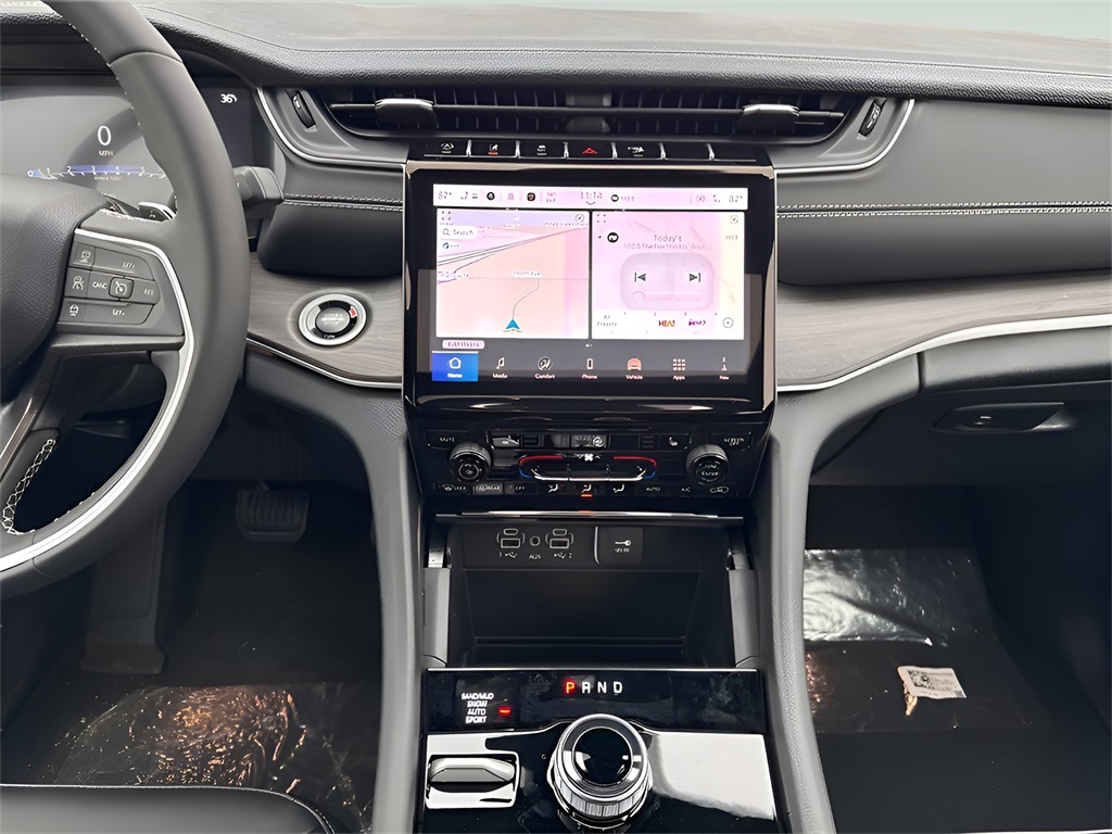 2025 Jeep Grand Cherokee L