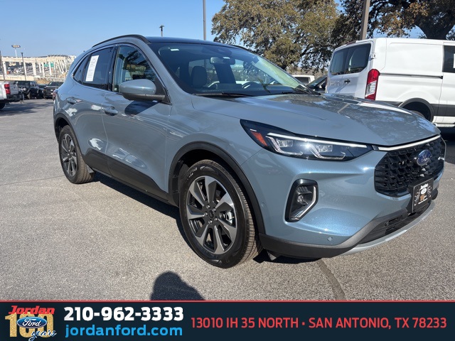 Used Car 2023 Ford Escape  Platinum For Sale Under $30,000 In San Antonio, Texas