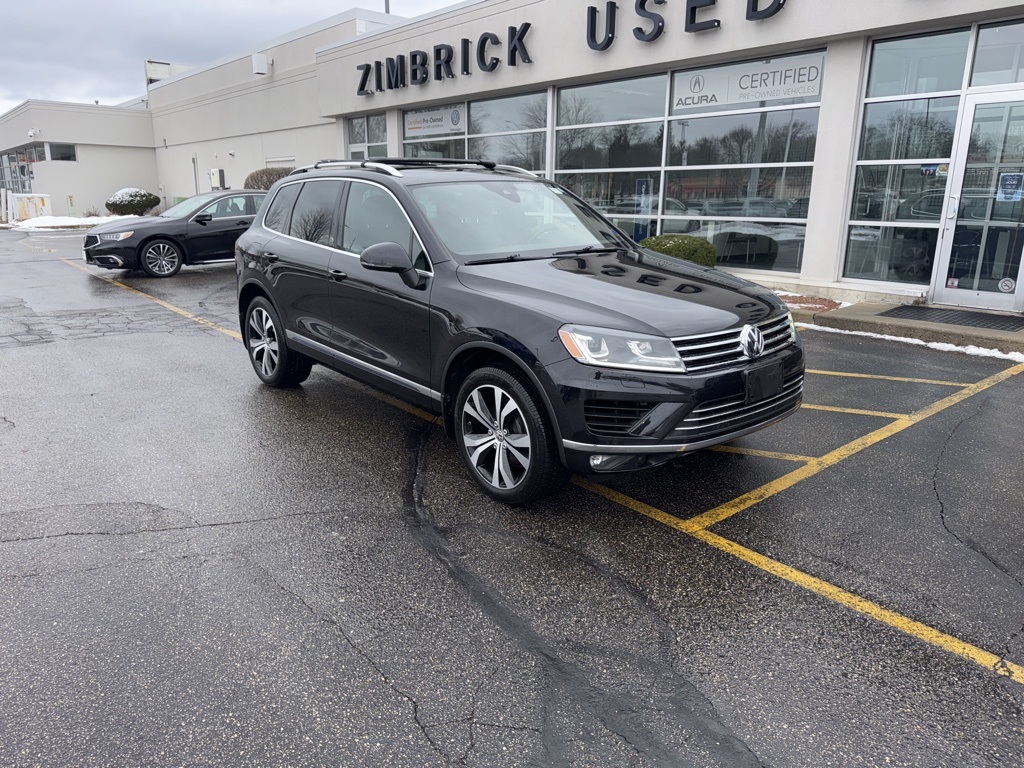 2017 Volkswagen Touareg V6 Wolfsburg