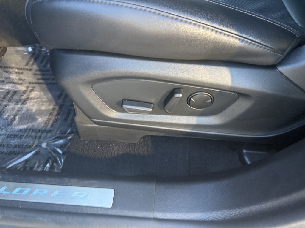 2023 Ford Explorer Platinum Gray at Bayshore Chrysler Jeep Dodge Ram