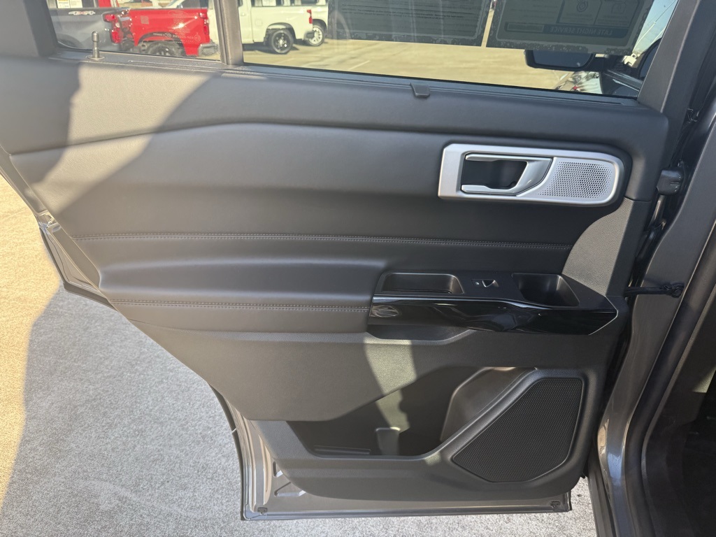 2023 Ford Explorer Platinum Gray at Bayshore Chrysler Jeep Dodge Ram