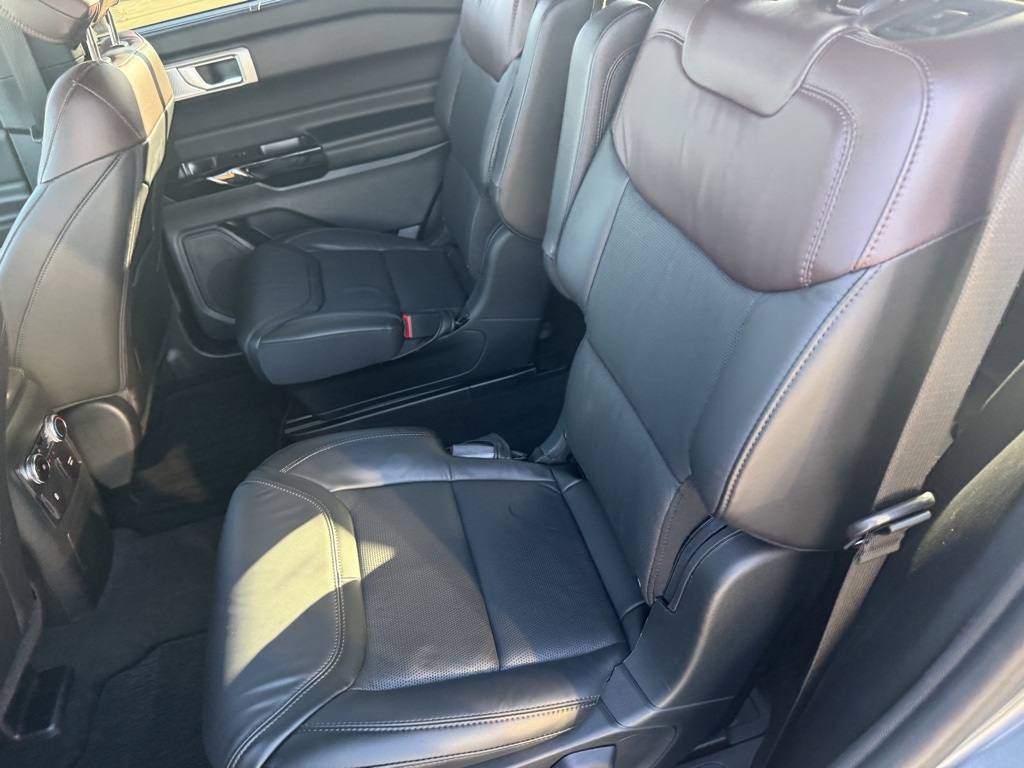 2023 Ford Explorer Platinum Gray at Bayshore Chrysler Jeep Dodge Ram