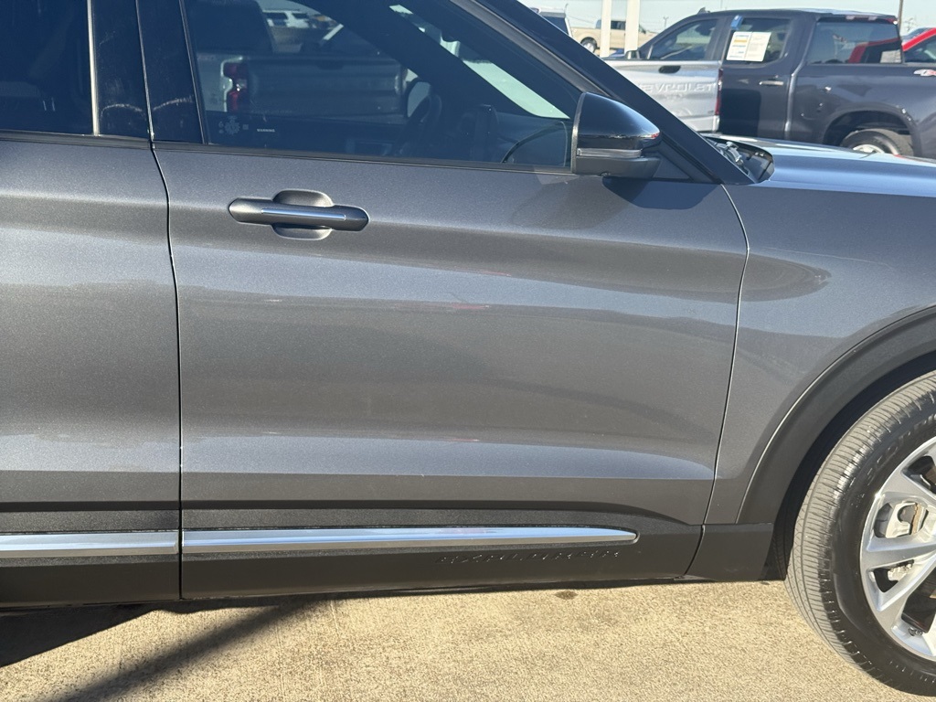 2023 Ford Explorer Platinum Gray at Bayshore Chrysler Jeep Dodge Ram