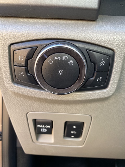 Used Car 2019 Ford F-150  Xlt For Sale Under $20,000 In San Antonio, Texas