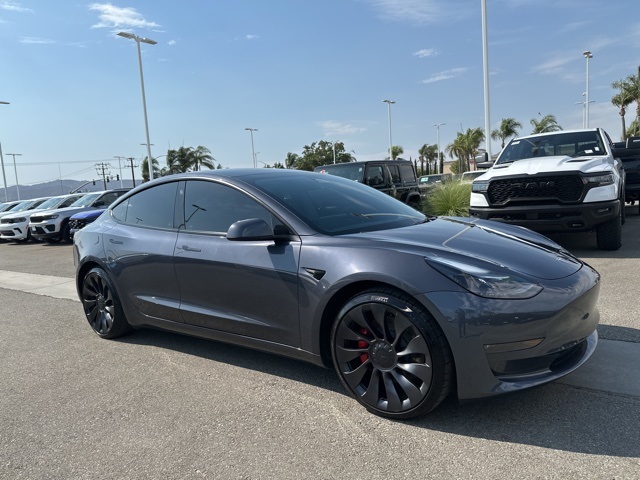 2023 Tesla Model 3 Performance