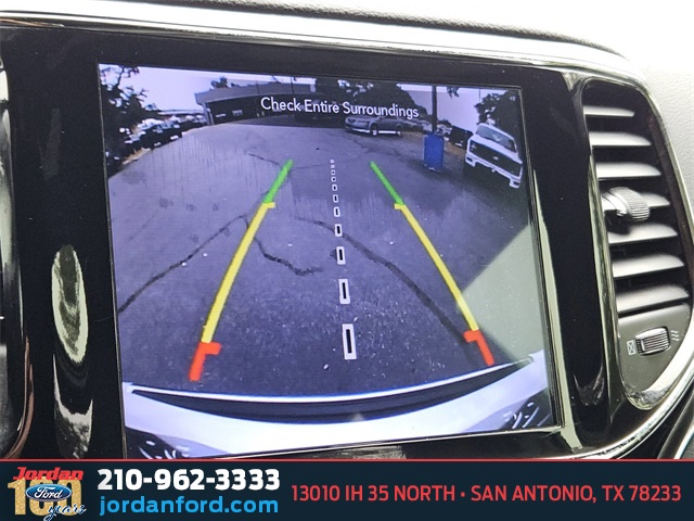 Used Car 2020 Jeep Grand Cherokee  Limited For Sale Under $20,000 In San Antonio, Texas