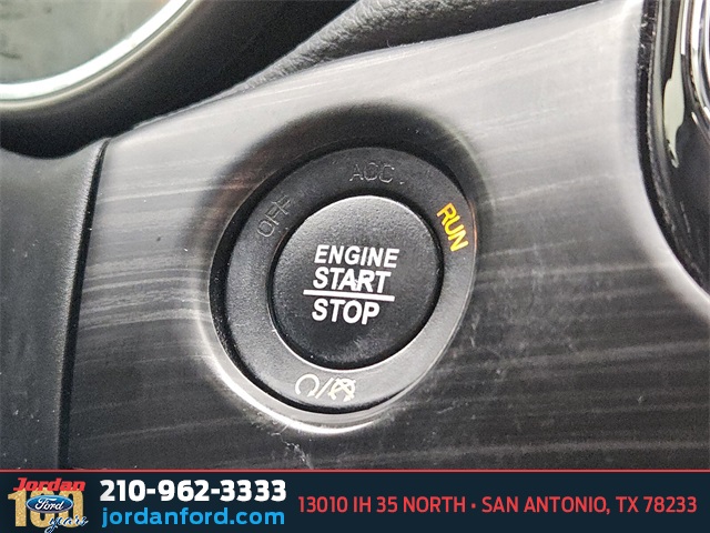 Used Car 2020 Jeep Grand Cherokee  Limited For Sale Under $20,000 In San Antonio, Texas