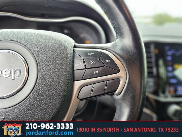 Used Car 2020 Jeep Grand Cherokee  Limited For Sale Under $20,000 In San Antonio, Texas