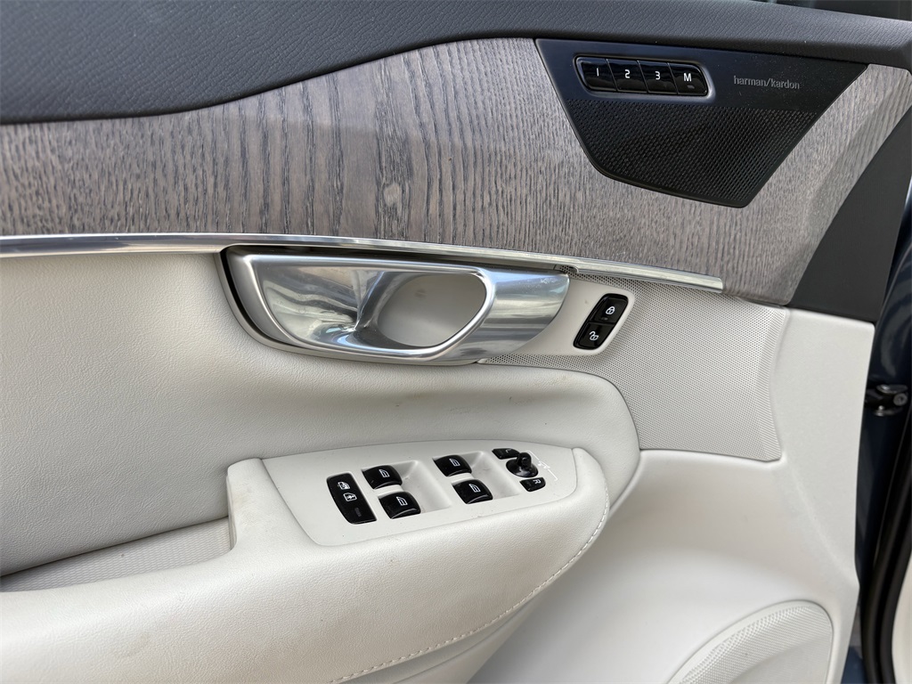 2023 Volvo XC90 B6 Plus 7-Seater Blue at Westside Lexus