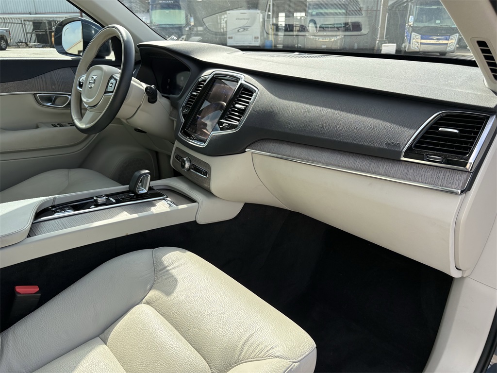 2023 Volvo XC90 B6 Plus 7-Seater Blue at Westside Lexus