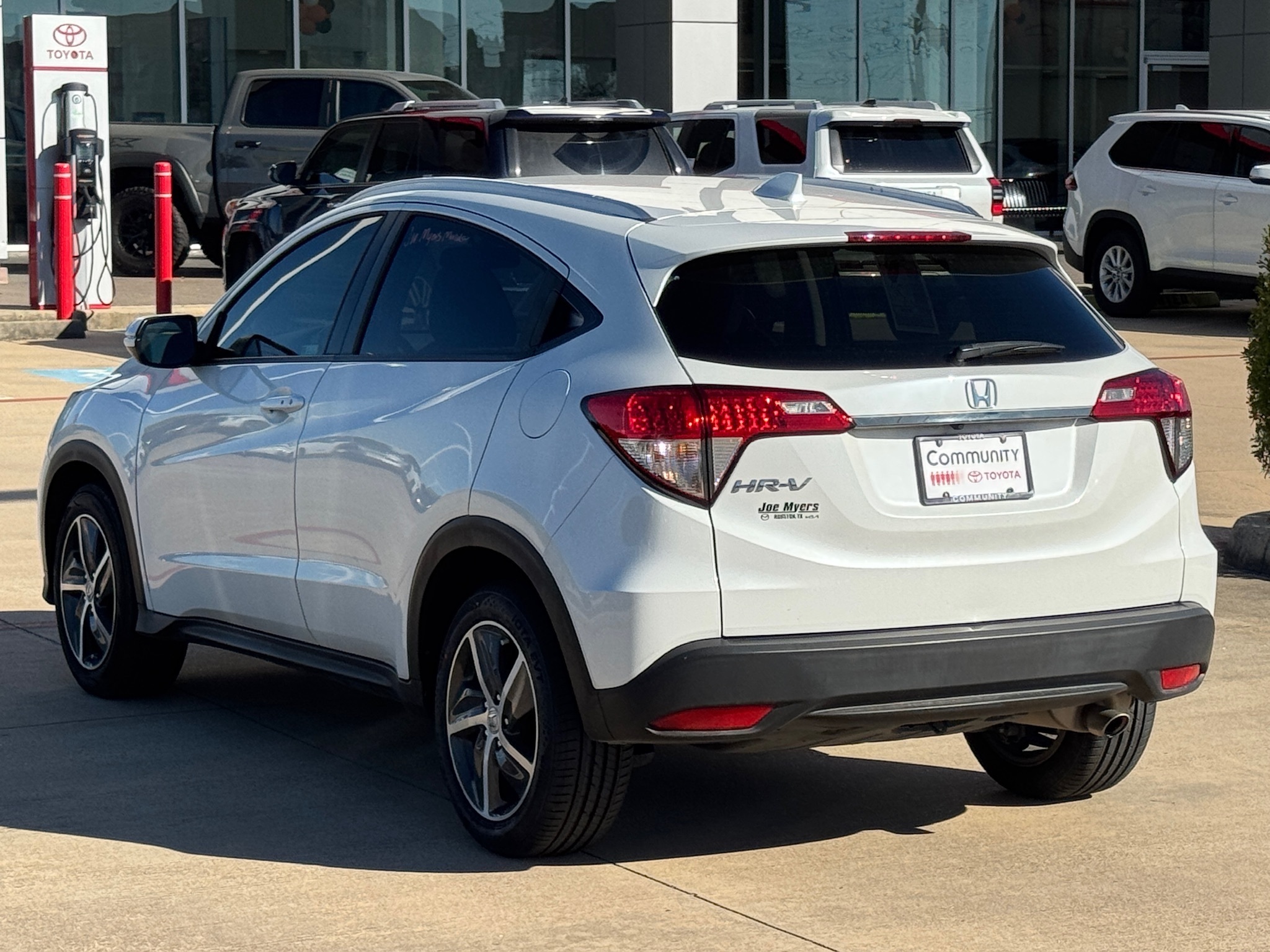 2022 Honda HR-V EX White at AutoSavvy Houston Northwest