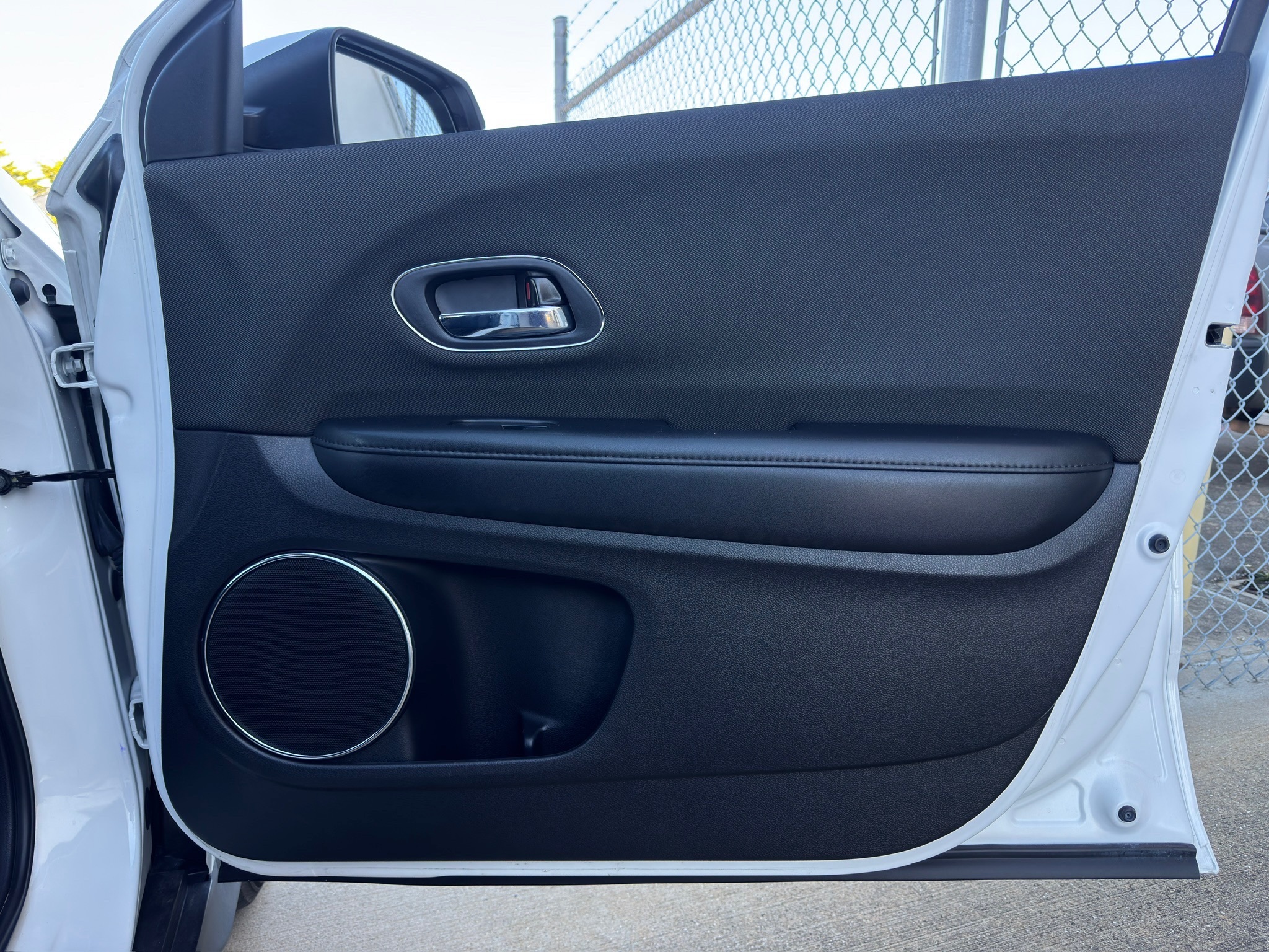 2022 Honda HR-V EX White at AutoSavvy Houston Northwest