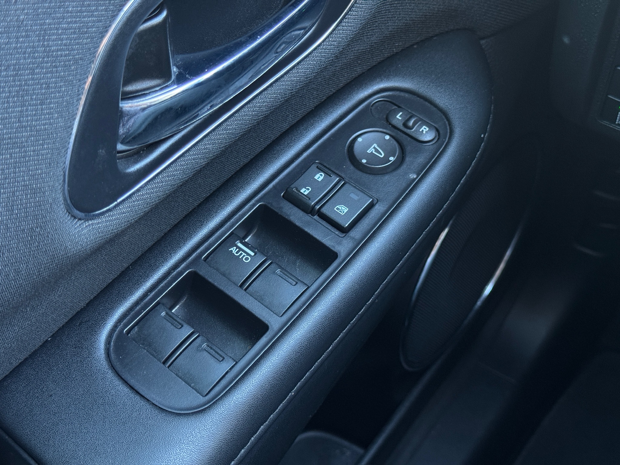 2022 Honda HR-V EX White at AutoSavvy Houston Northwest