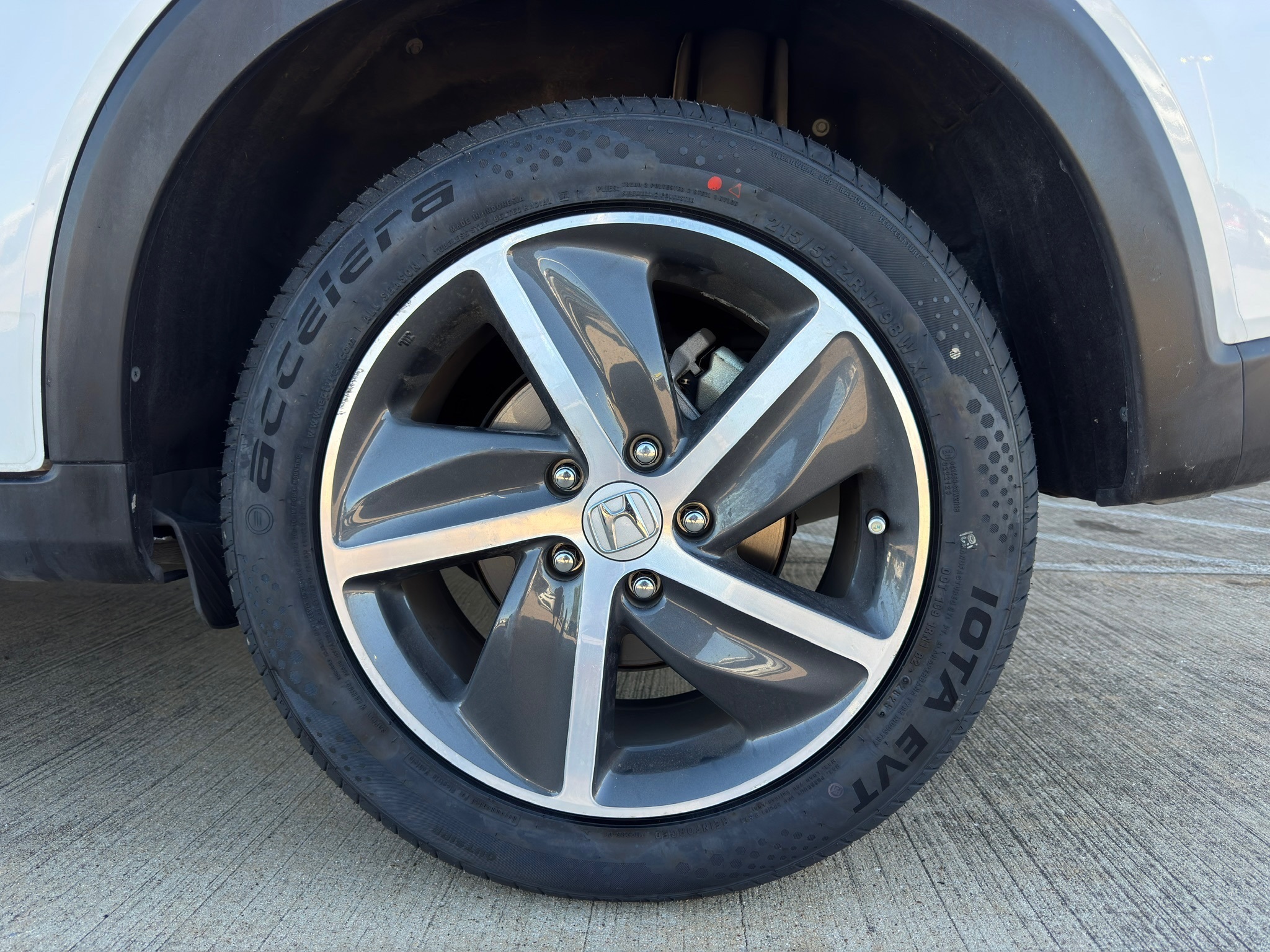 2022 Honda HR-V EX White at AutoSavvy Houston Northwest