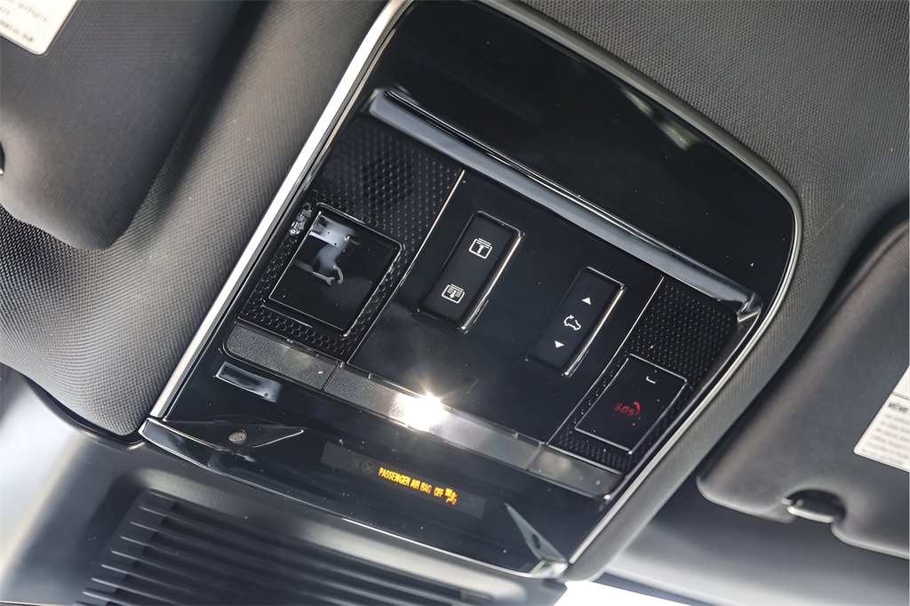 Used Car 2023 Land Rover Range Rover  Se For Sale In Austin, Texas