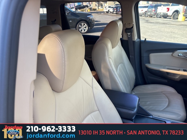 Used Car 2011 Chevrolet Traverse  Ltz For Sale Under $10,000 In San Antonio, Texas