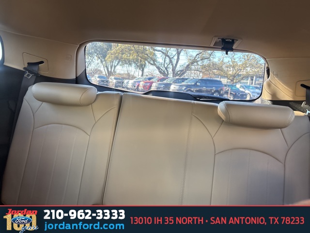 Used Car 2011 Chevrolet Traverse  Ltz For Sale Under $10,000 In San Antonio, Texas
