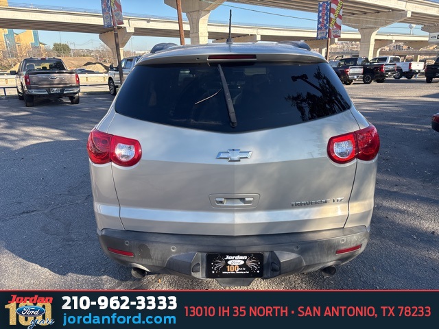 Used Car 2011 Chevrolet Traverse  Ltz For Sale Under $10,000 In San Antonio, Texas