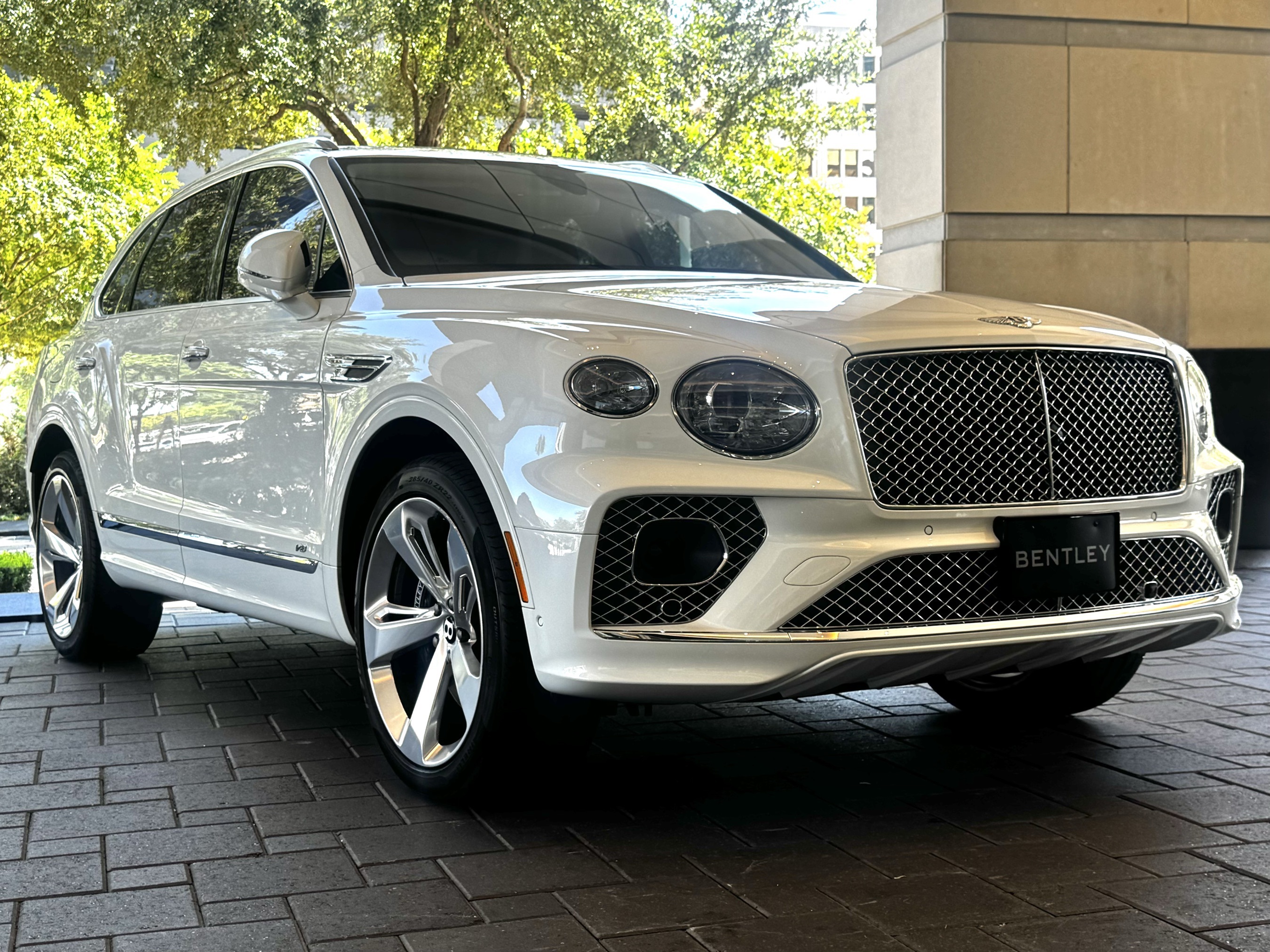 /2022 Bentley Bentayga