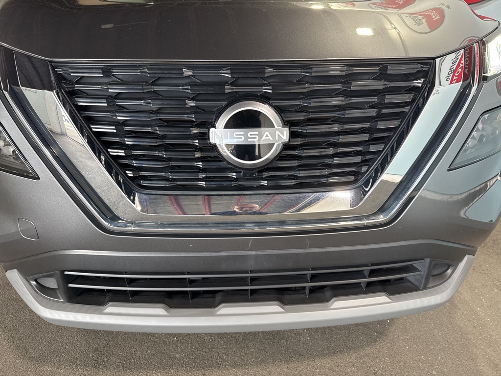 Thumbnail: 2023 Nissan Rogue - 11