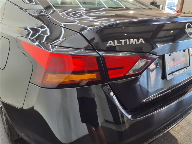 2023 Nissan Altima 2.5 SV - 7