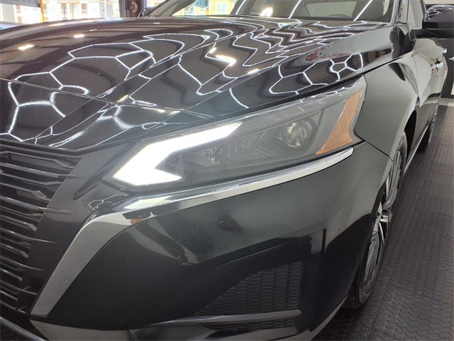 2023 Nissan Altima 2.5 SV - 8