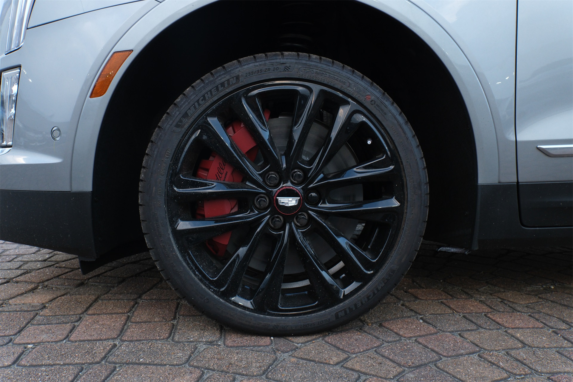 2025 Cadillac XT5 Sport Silver at Tom Peacock Cadillac