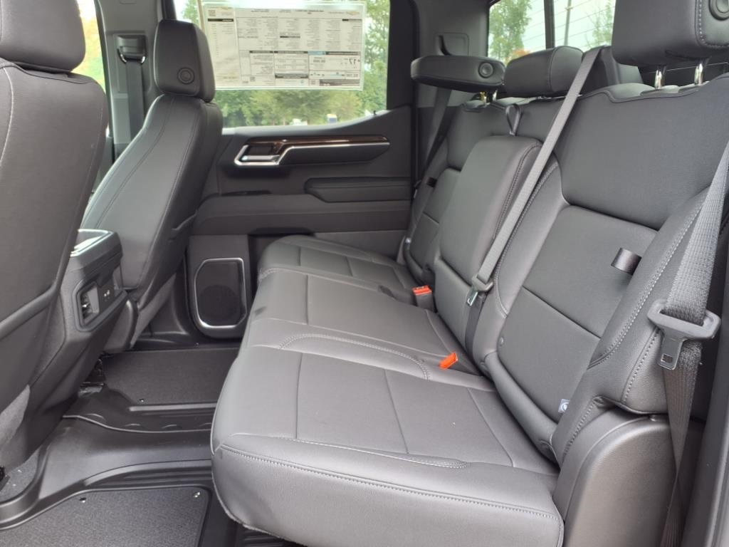 ChevroletSilverado 150017
