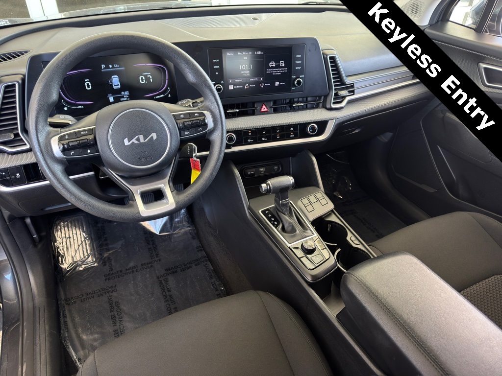2023 Kia Sportage LX - 1