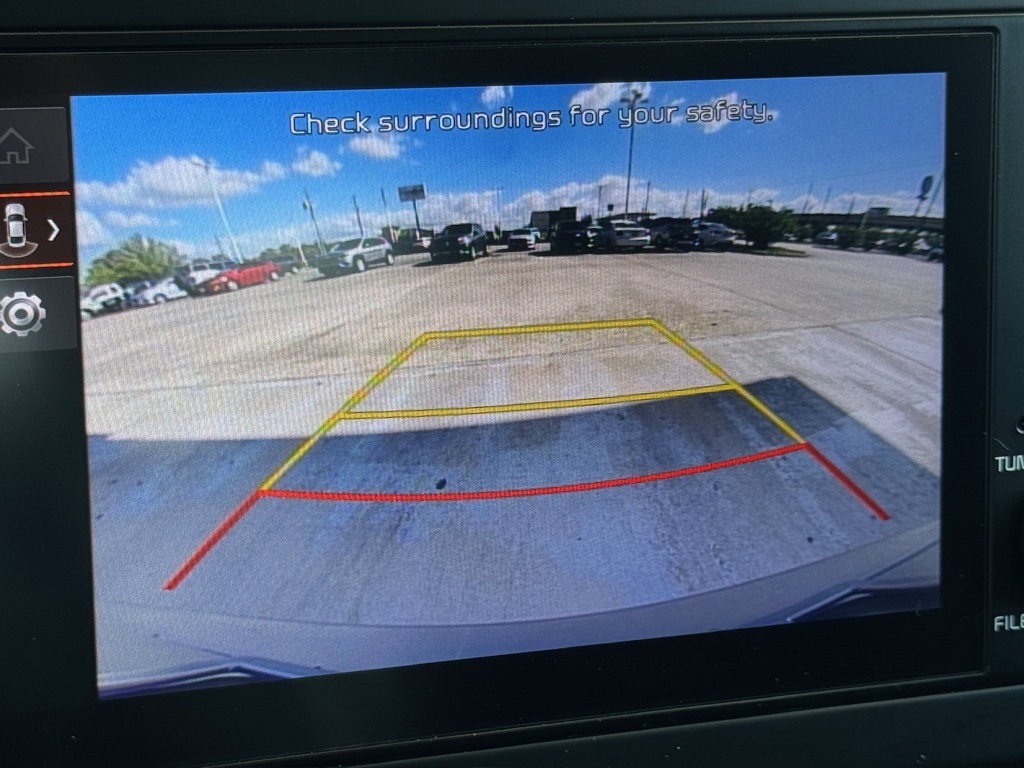 2023 Kia Sportage LX - 5