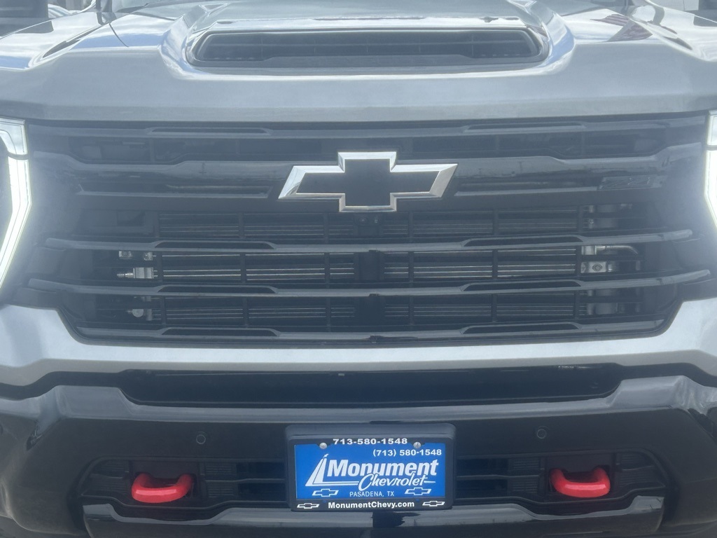 2025 Chevrolet Silverado 2500HD LT - 4